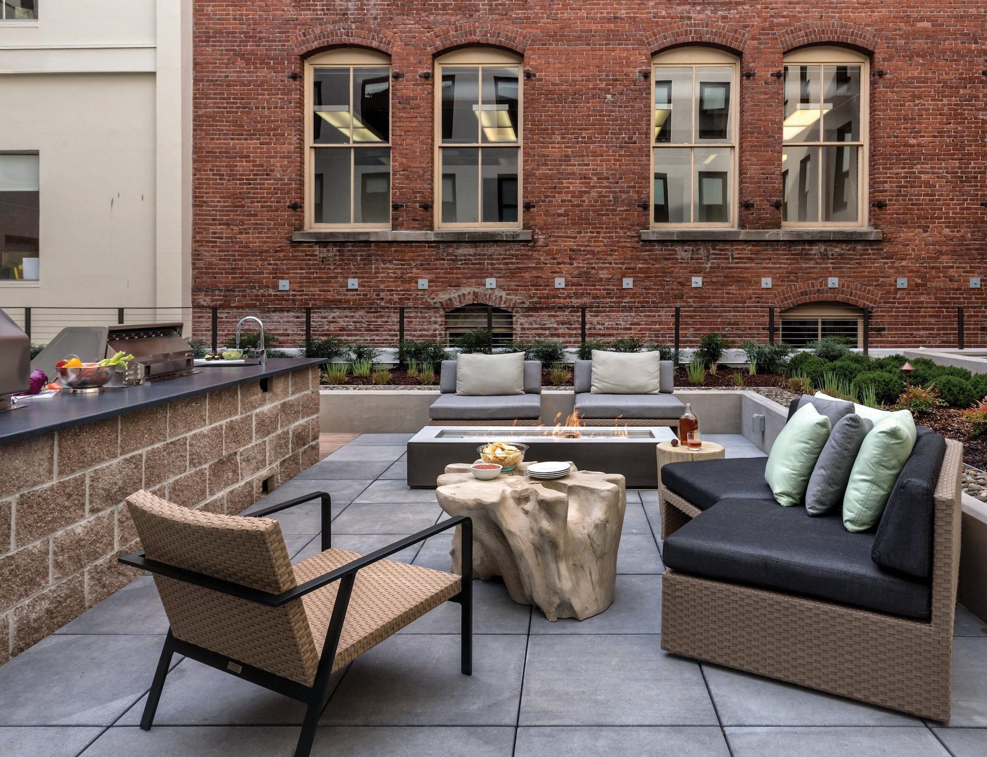 Worldmark Portland Waterfront Park Exterior photo