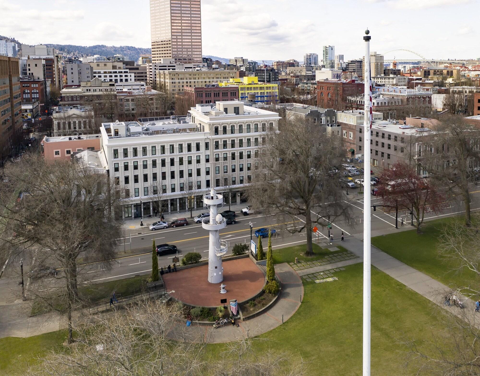 Worldmark Portland Waterfront Park Exterior photo